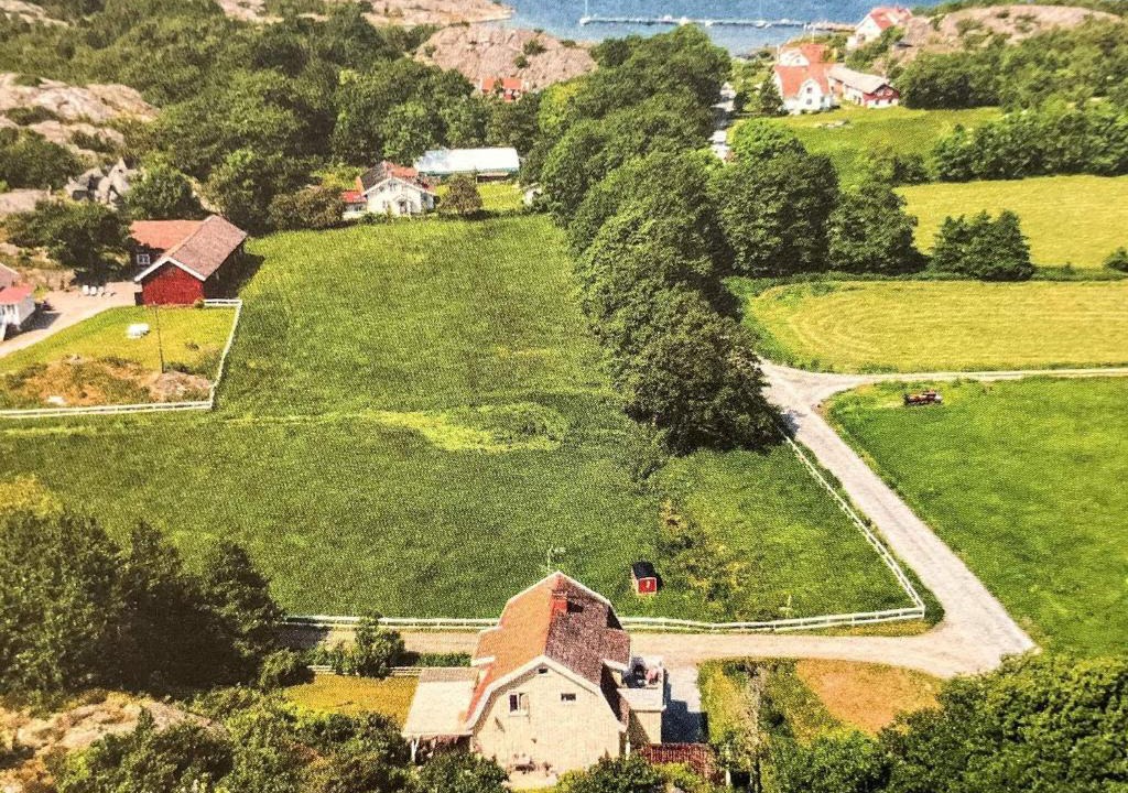 Bjorholmen House | 8 person holiday home in KLÖVEDAL-By Traum