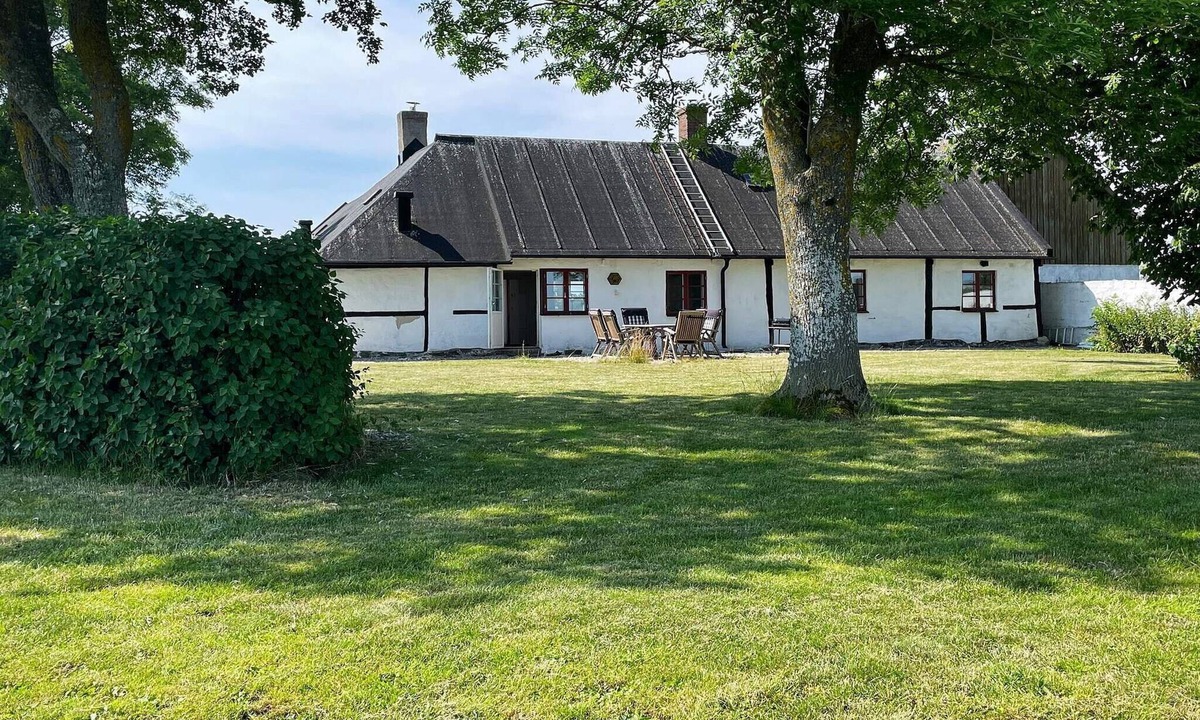 Skivarp House | 8 person holiday home in SKIVARP