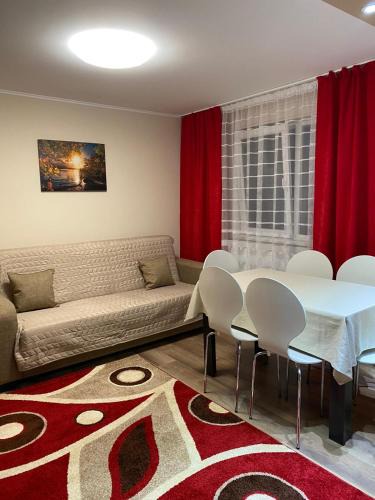 Cavnic Apartment | 8 RESIDENCE APARTAMENT
