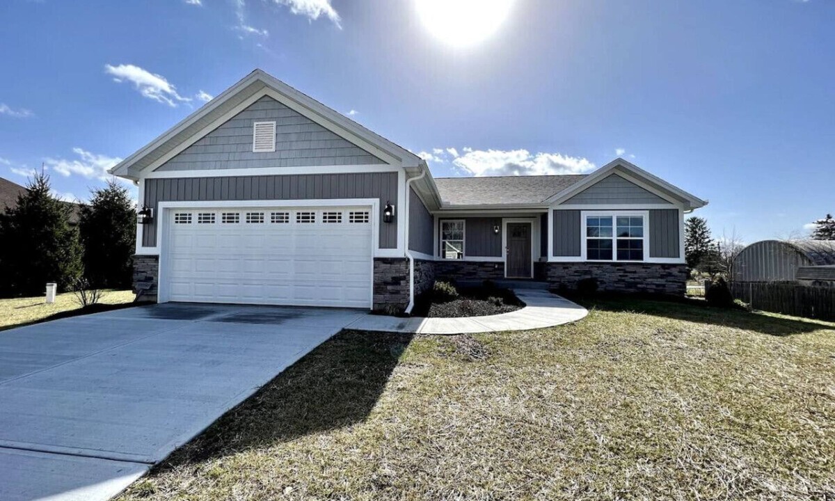 Franklin House | 8057 Timberwind Drive · Brand New Country home - Minutes from Miamisburg