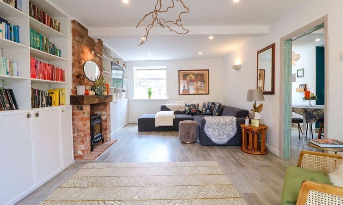 Quorndon House | 83 Meeting Street, Quorn 2 bed
