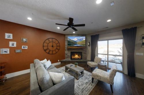 Park City House | 844 Park Edge