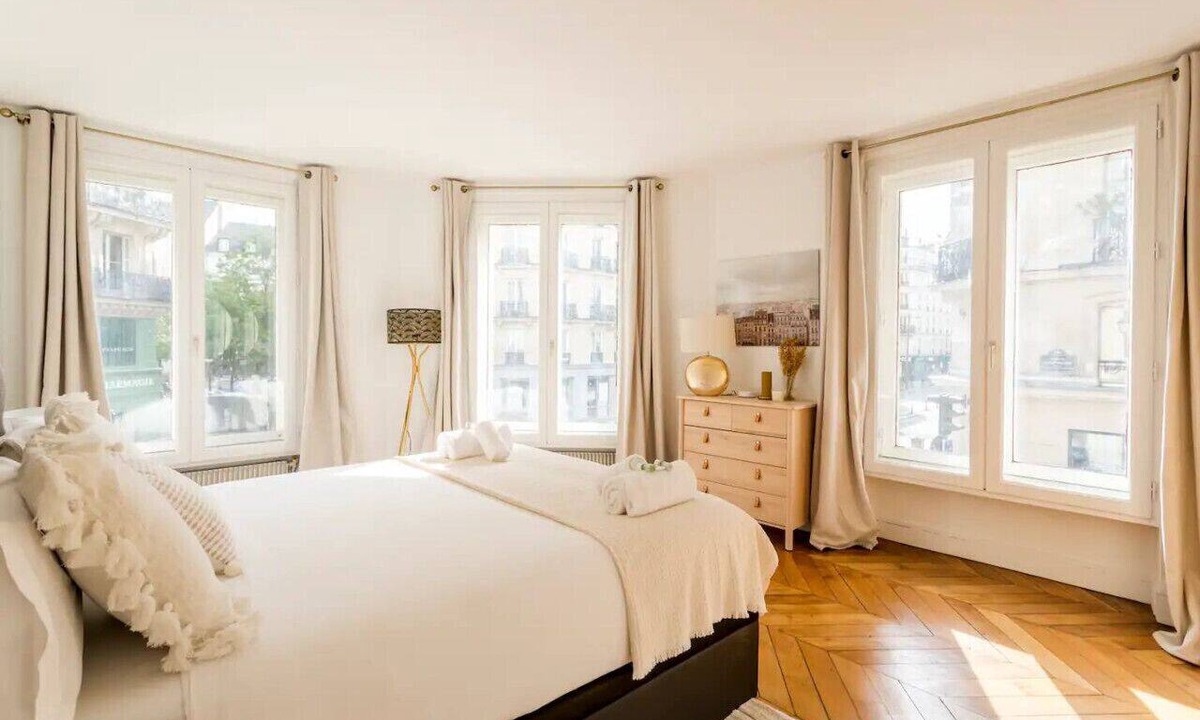 Saint-Gervais Apartment | 8P/3BR Le Marais Spacious, Central & Historic Apt