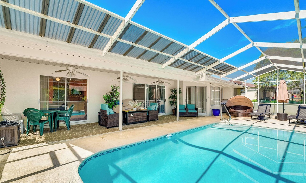 Spring Hill House | 9 Mi to Beach! Poolside Escape in Spring Hill