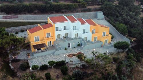 Andros Town Apartment | 9 Muses