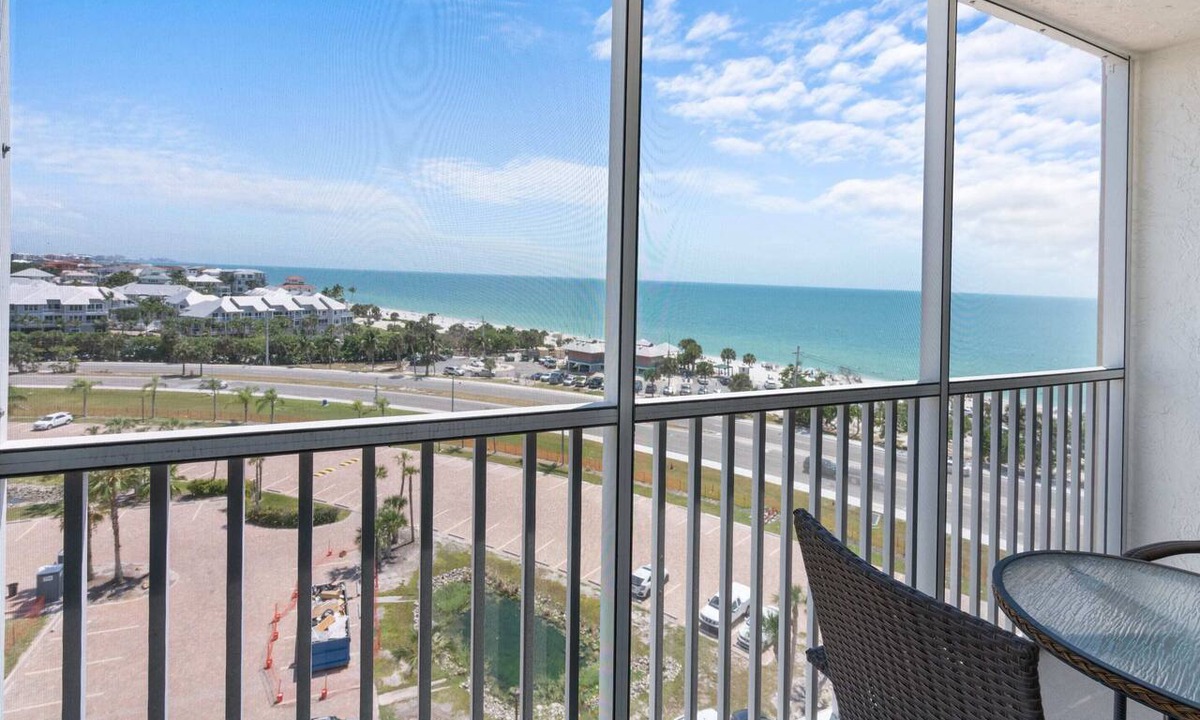 Bonita Springs Condo | 9th Floor Gulf View - Steps From The Beach 1908