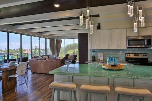 Sunset Beach House | A-301 - Mansions By The Sea
