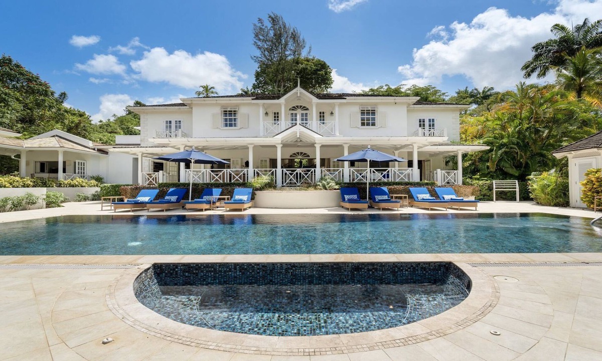 Holder's Hill House | A 4 Bedroom Luxury Sandy Lane Villa With Lots Of Privacy And Close To The Beach
