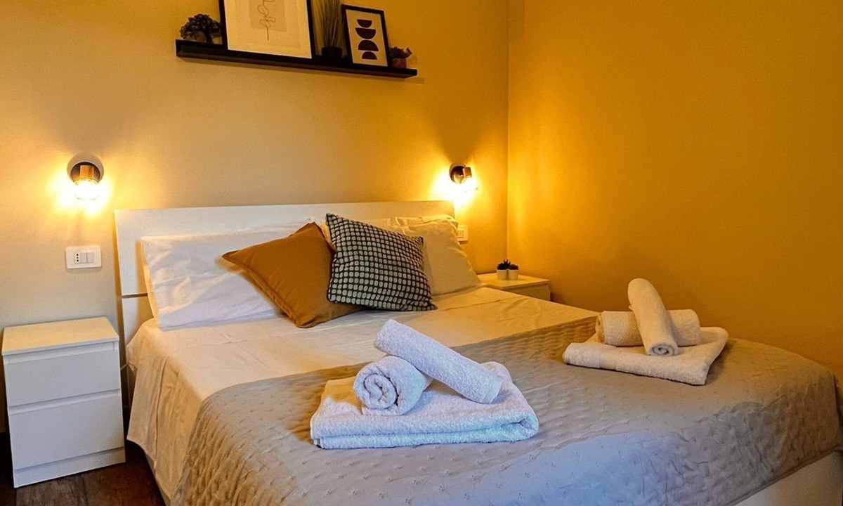Ladispoli Apartment | A 5-minute walk from the sea and the station, La Casetta is comfortable and cozy.