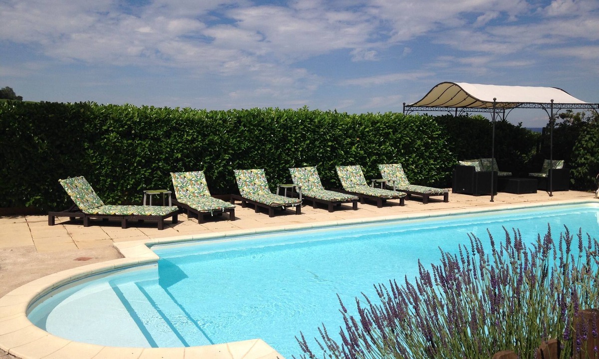 Saint-Etienne-des-Oullieres House | A Beaujolais winemaker's house + vineyard, a/c, exclusive use of heated pool