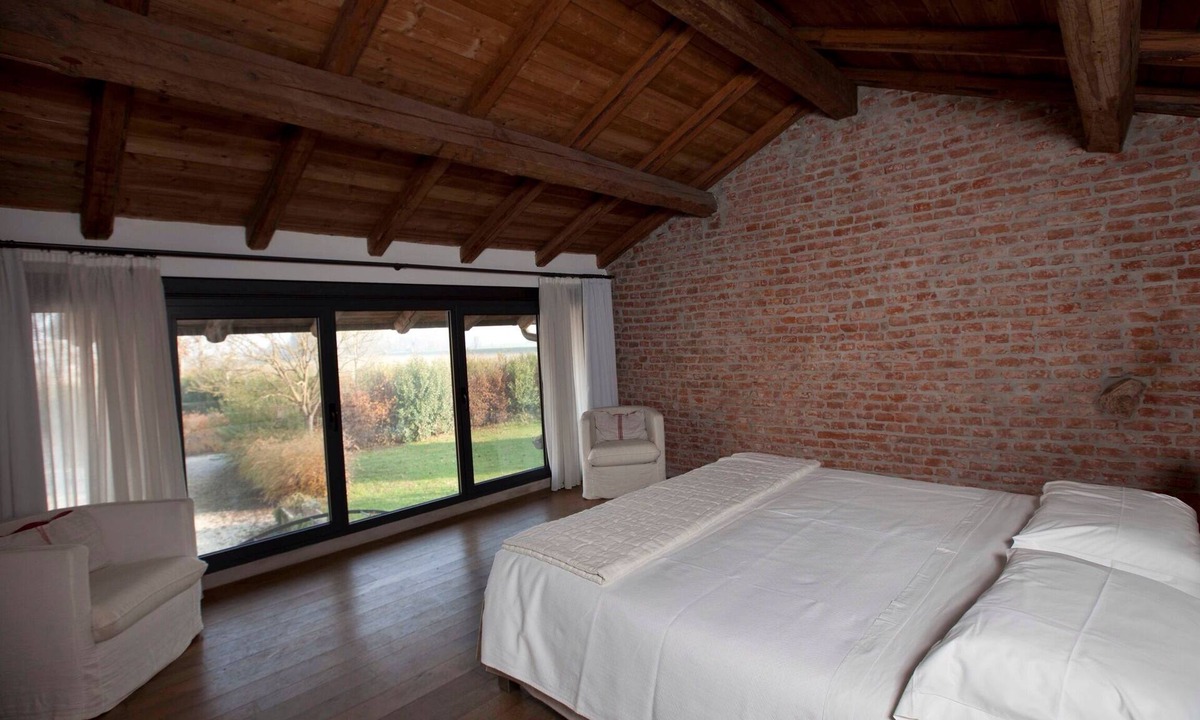 Stagno Lombardo Apartment | A balm for the soul