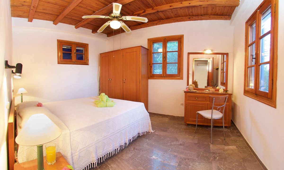Matsoukata House | Α beautiful, comfortable house is in one of the most famous places in Greece.
