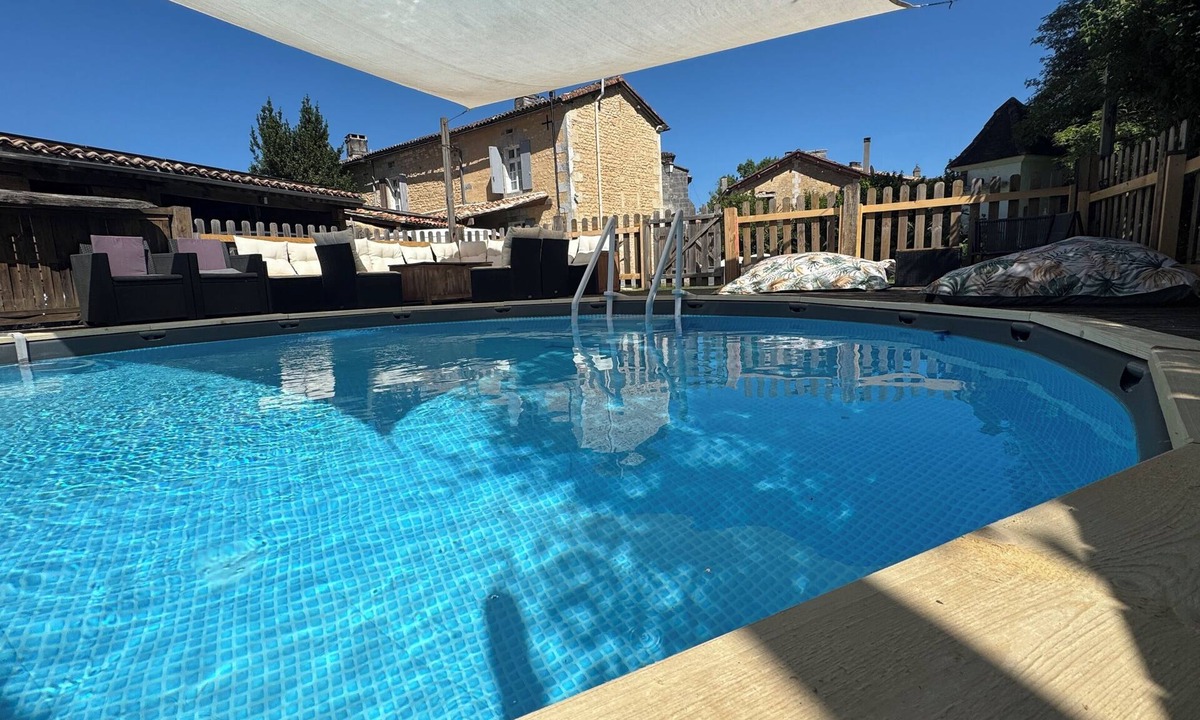 Combiers House | A Beautiful Riverside Farm House and Spa on request. Loads of Activities for all