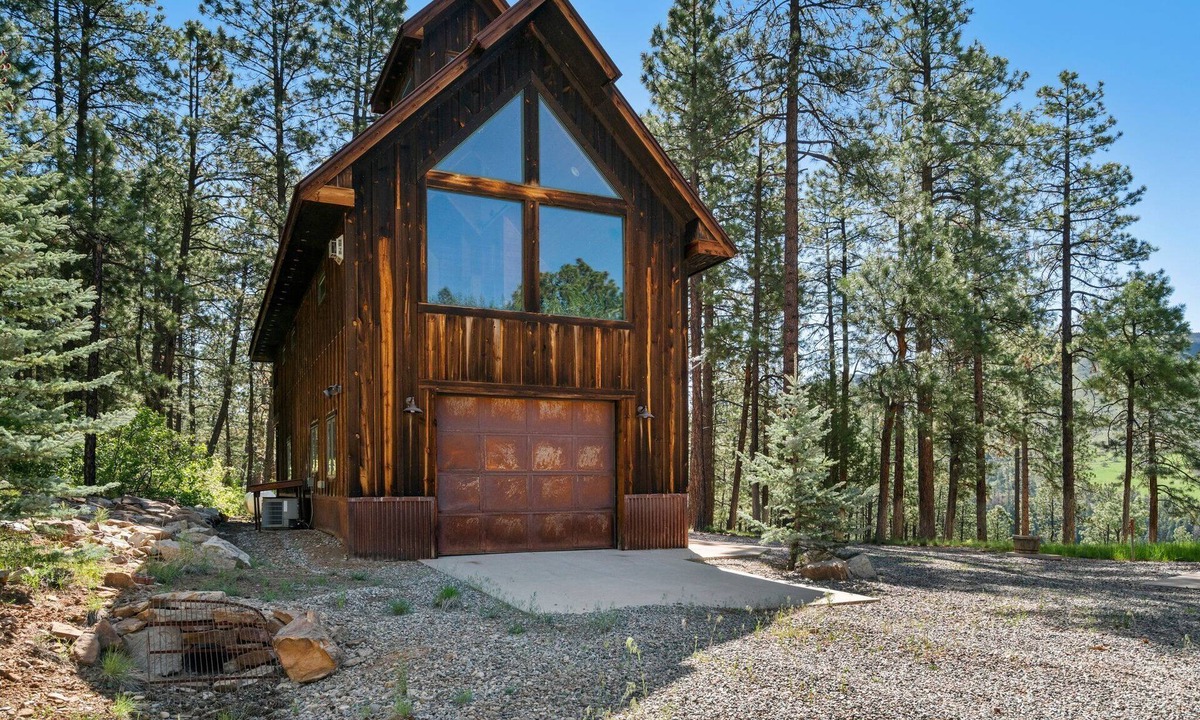 Durango House | A/C, Views, Newly Renovated, Peaceful Retreat!