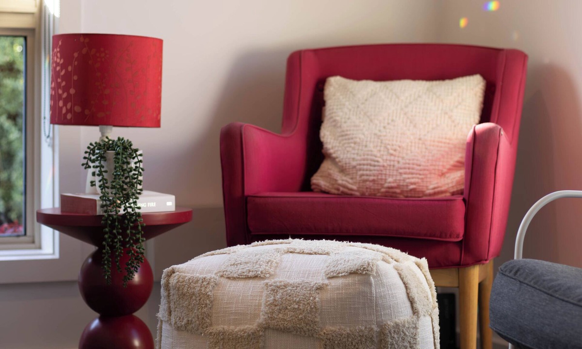 Ballarat North House | A calm and comfortable Ballarat stay in a quiet neighbourhood, just minutes from the CBD, Lake Wendouree and local cafes. Ideal for couples, work trips or relaxed getaways.