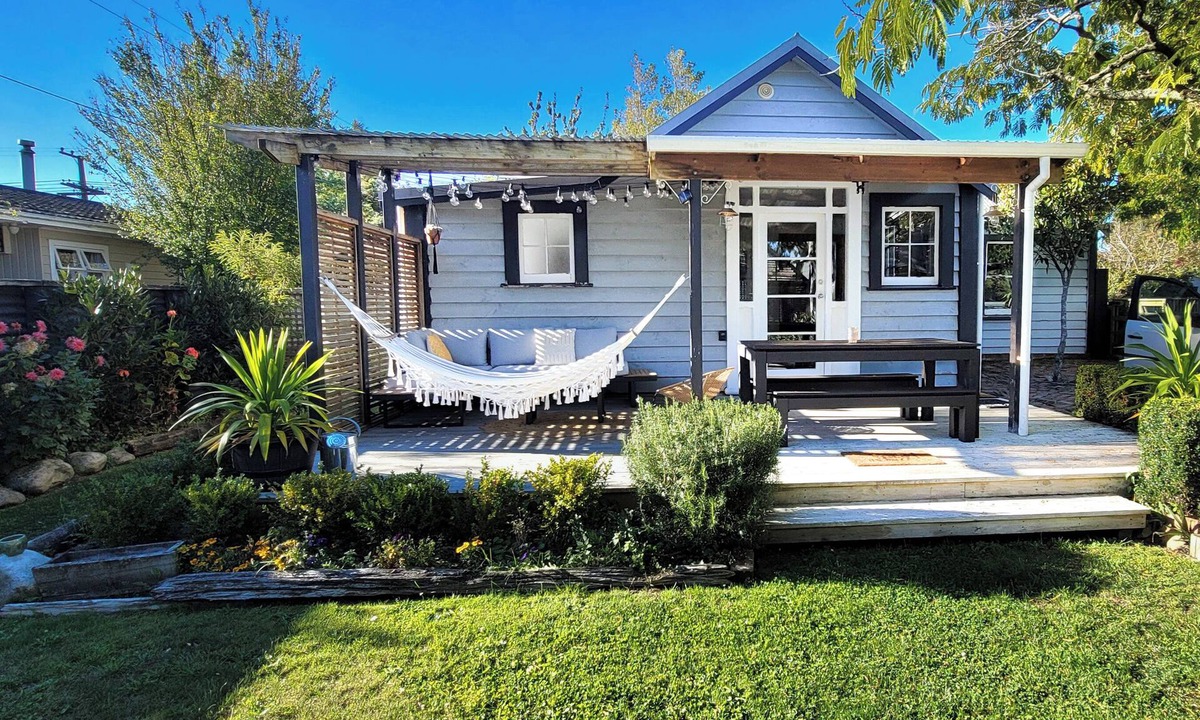 Solway House | A charming 4-bedroom home! Just steps away from cozy cafes and local shops.