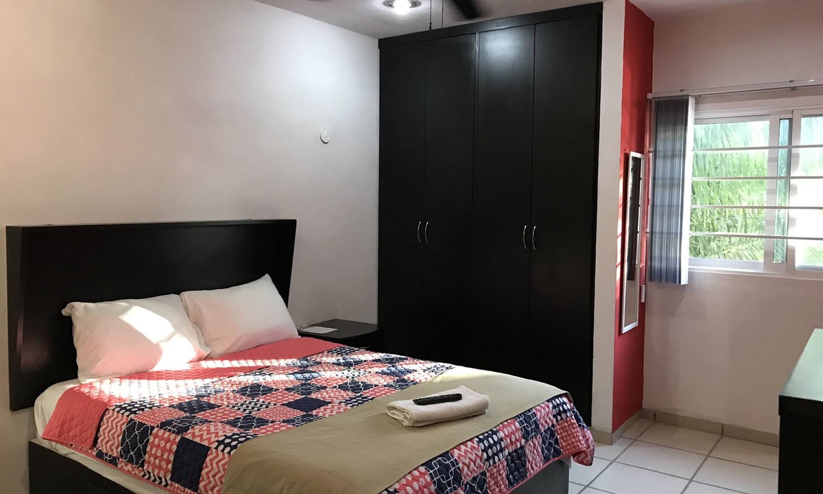 Merida Apartment | A CLEAN, PRIVATE & QUIET FULL APARTMENT IN A TYPICAL YUCATAN AREA.