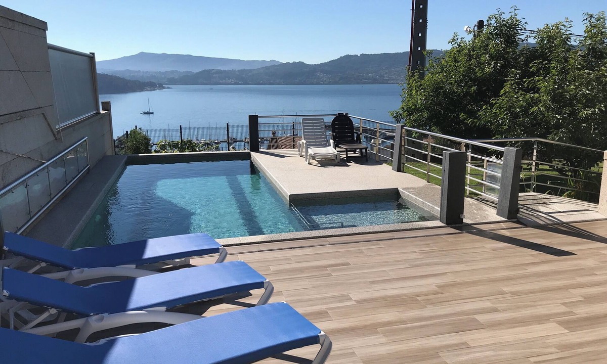 Combarro House | A Costa Vacation home in Combarro