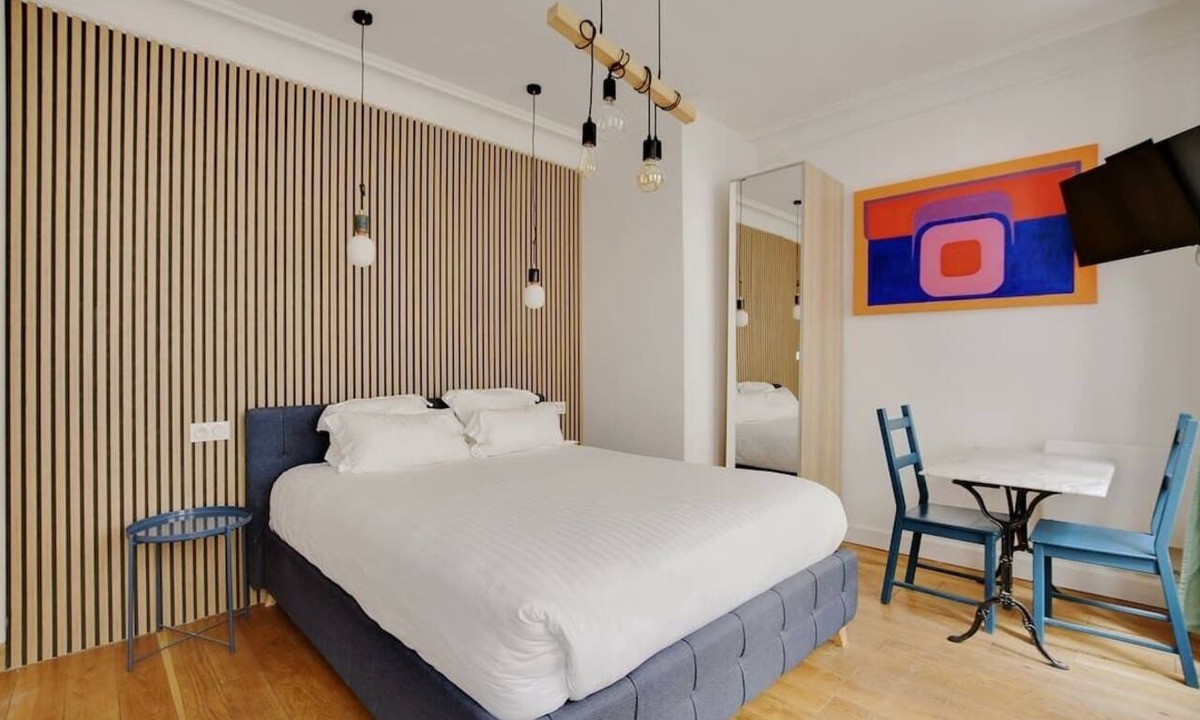 Notre-Dame-des-Champs Apartment | A Cosy Studio in Montparnasse
