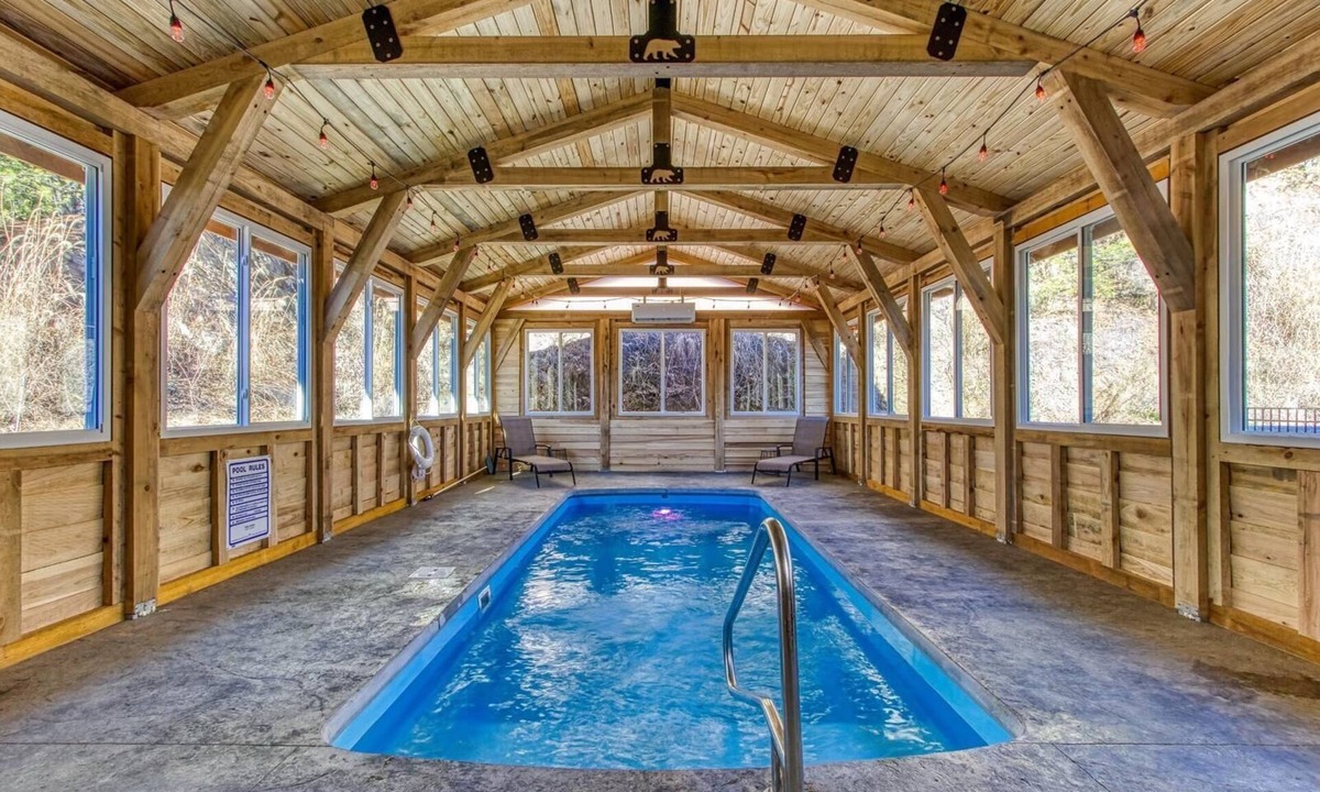 Sevierville Resort | A Customized Mountain Retreat with Endless Entertainment