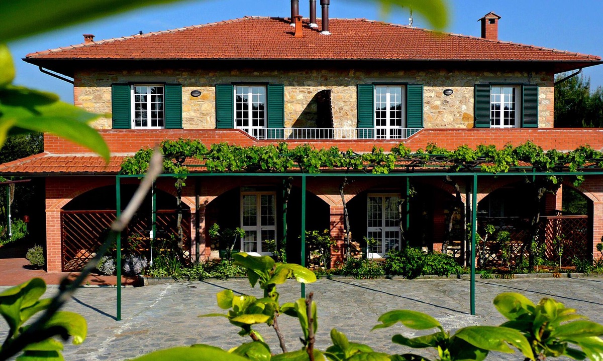 Montegabbione Apartment | A Delightful Casale in the Heart of Italy, Organic Farm, infinity pool