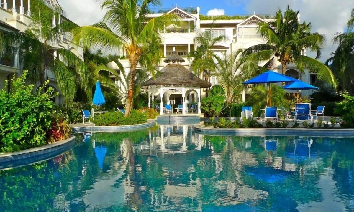Speightstown Villa | A Delightfully Spacious One-Bedroom, Two Bathroom Apartment