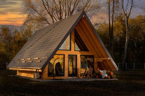 Voinesti Ski Chalet | A Frame by Tinutul Marului