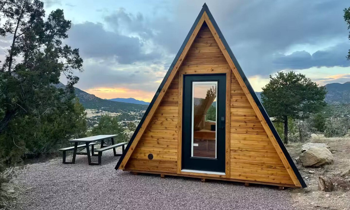 Canon City House | A-frame Glamping @ Royal Gorge