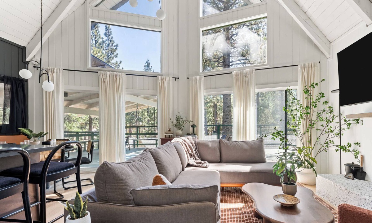 Fox Farm House | A-Frame in Moonridge, Big Bear Lake - A/C, Hot Tub