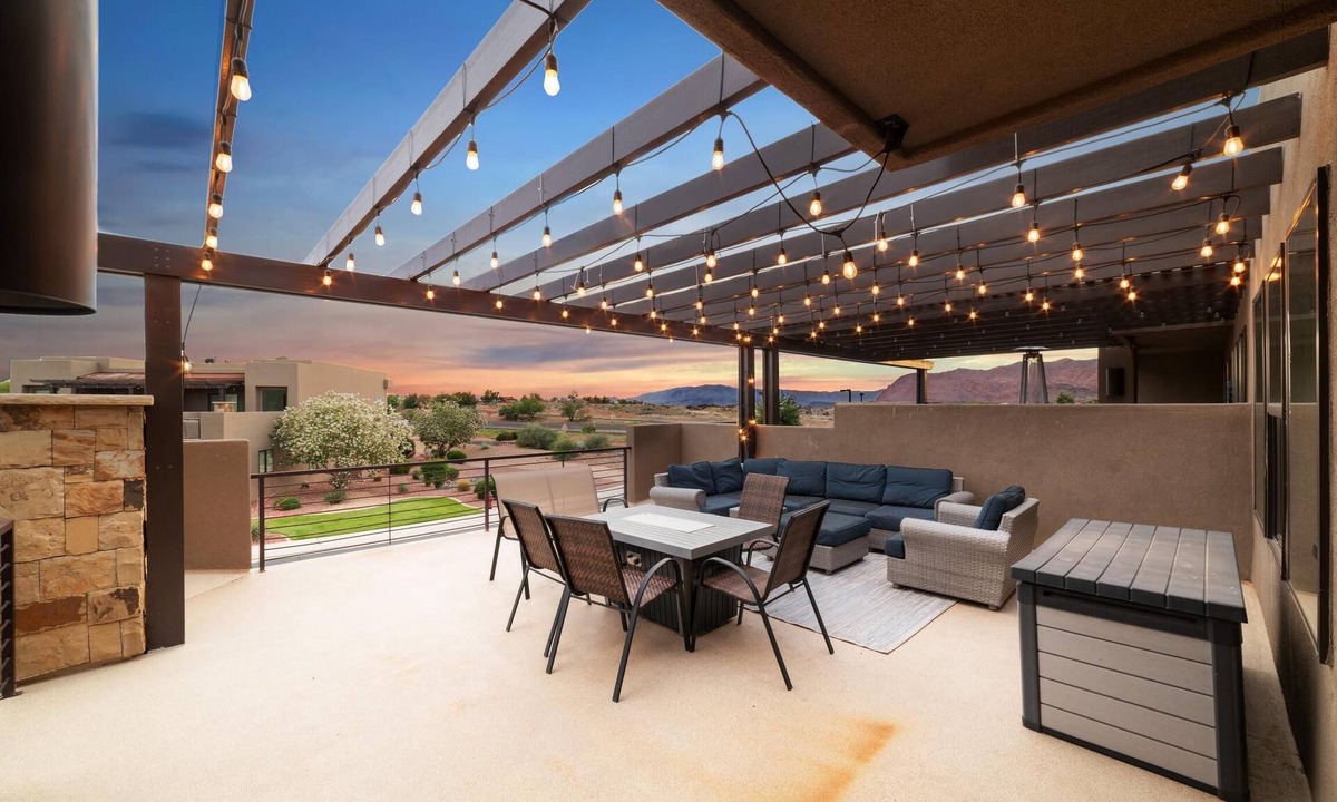 St. George Villa | A Gathering Place