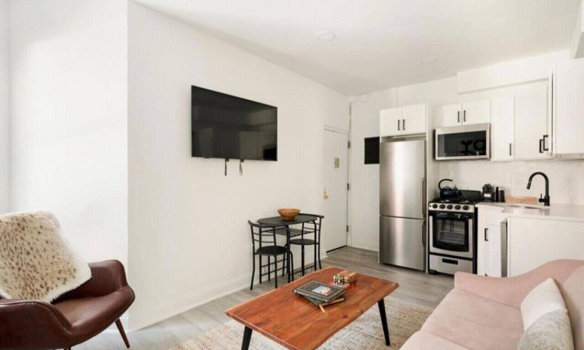 Lower East Side Apartment | A Gem in Lower East Side