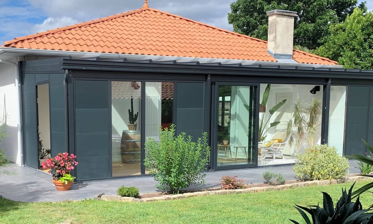 Talence House | A green setting in the heart of urban life. Pets welcome!