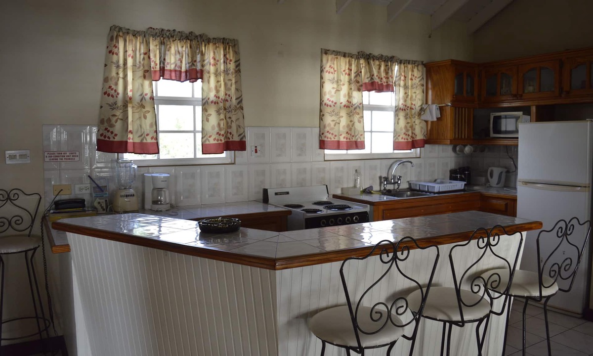 Holder's Hill Apartment | A Haven Away ~From~ Home