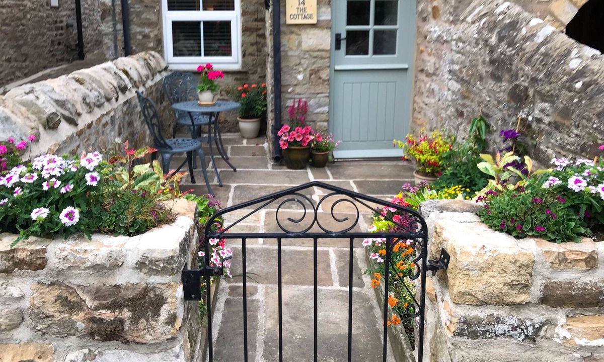 Reeth Cottage | A hidden gem with the appeal of a traditional Yorkshire Dales Cottage - dog friendly, pubs nearby