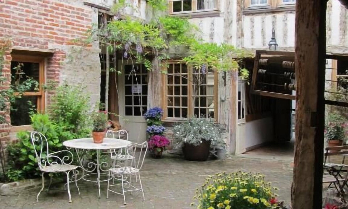Honfleur House | A l'Ecole Buissonnière
