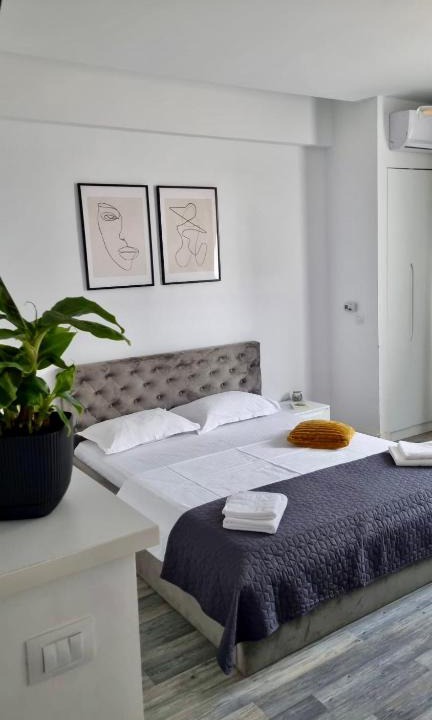 Mamaia-Sat Apartment | A Lovely Coastal Studio in Onix Blue, Mamaia-Nord