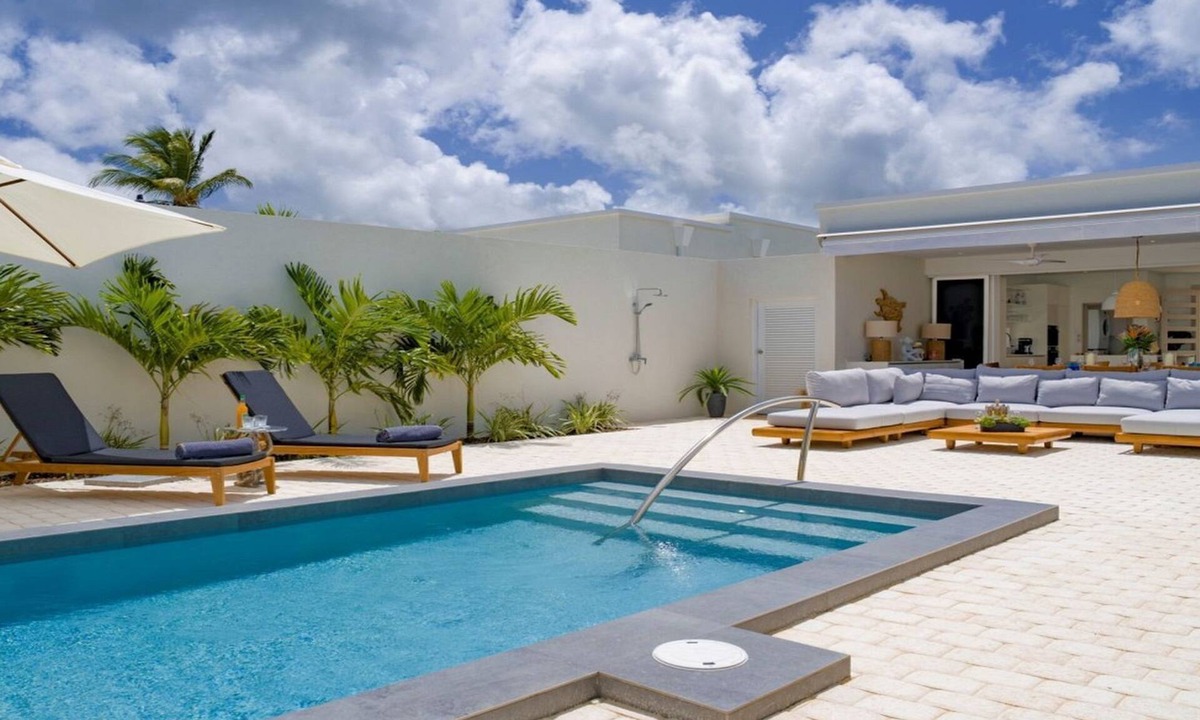 Porters Villa | A lovely villa in Porters Place - a short walk to the beach & close to Holetown