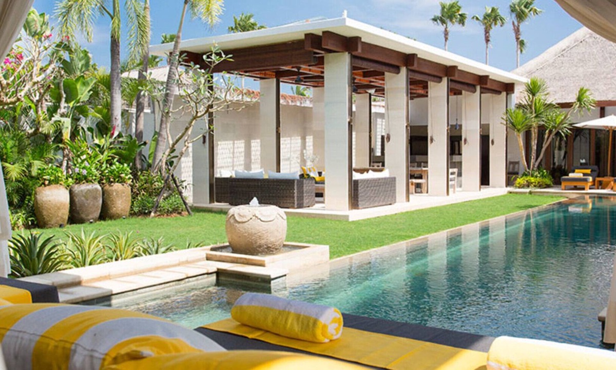 Laksmana Villa | A Luxurious Oasis Steps from the Shore, Bali Villa 1008