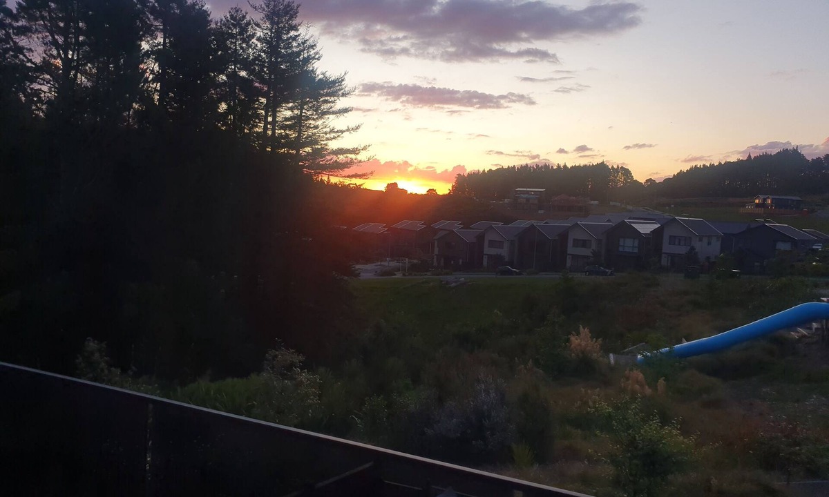Wainui House | A magic place for this summer , a very peacefull place , 5 min to Orewa beach .