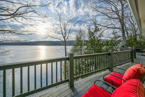 Oakland House | A Million Dollar View
