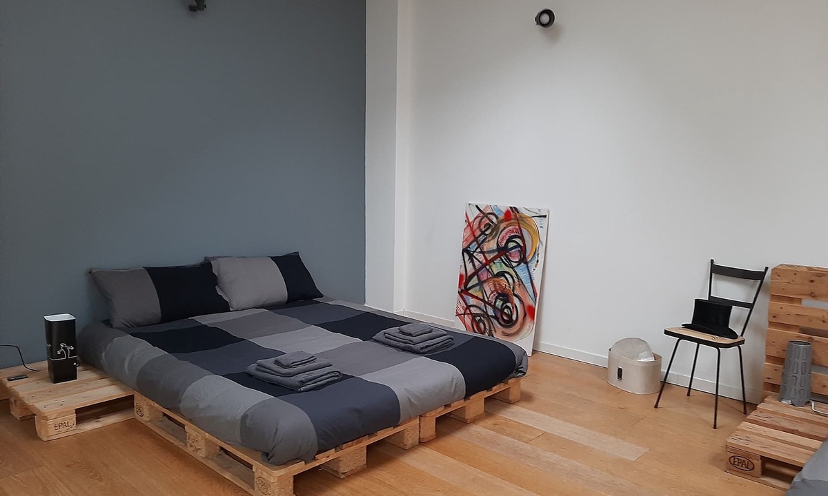 Cenisia House | A Modern and Cozy Loft