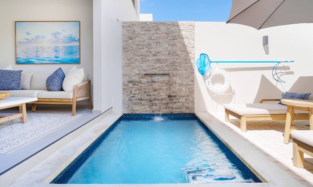 Lower Carlton House | A Modern Vacation Villa - Sorrento 15 (2 bed)