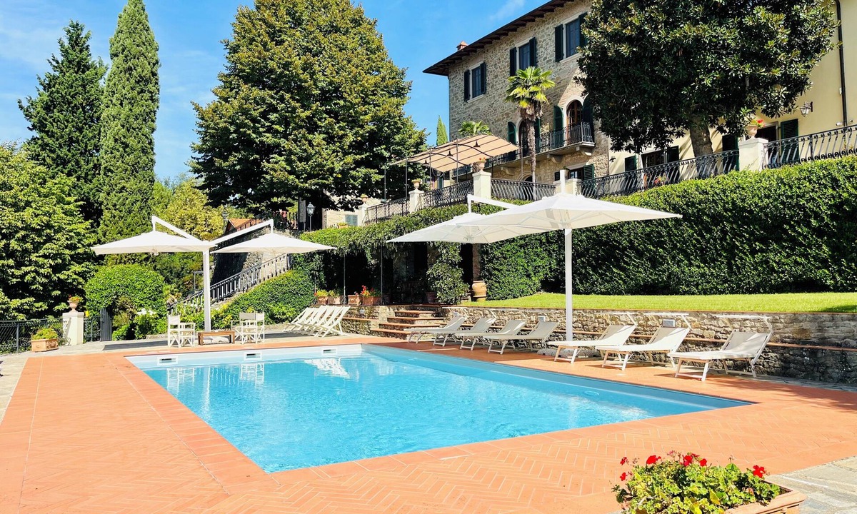 San Donato in Fronzano Villa | A Panoramic Tuscan Luxury - Villa Maria in Fronzano