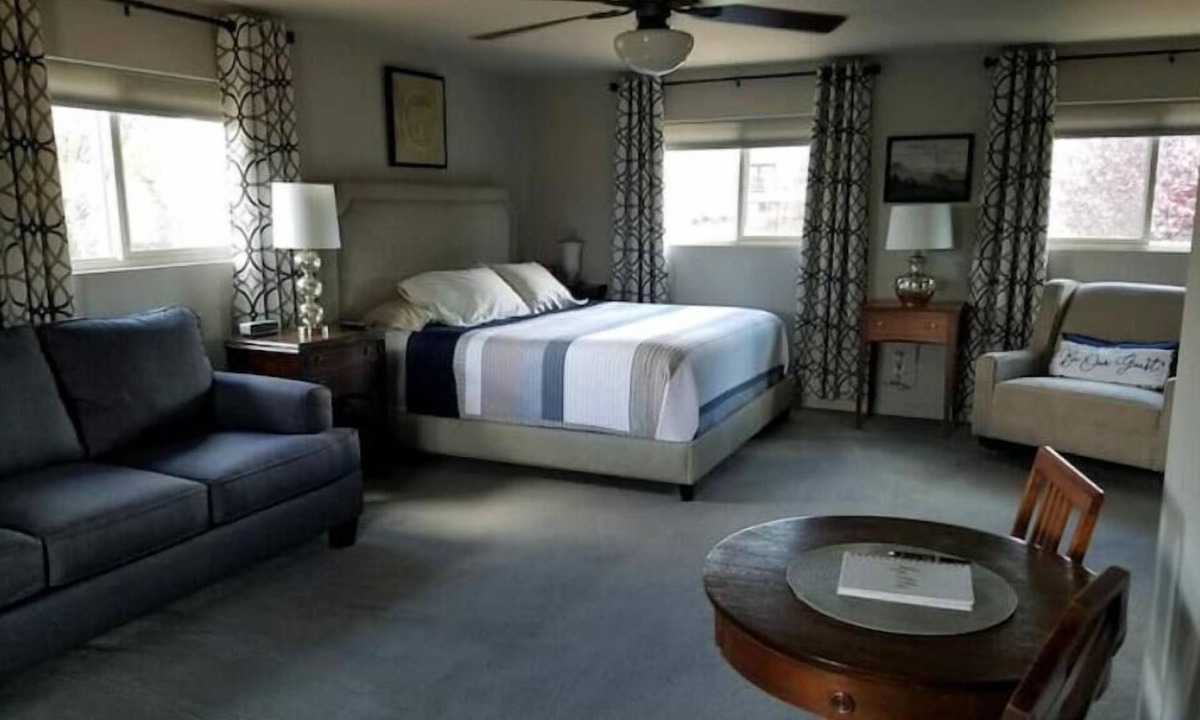Payson Apartment | A Peaceful, Quiet, Mountain View Roomn