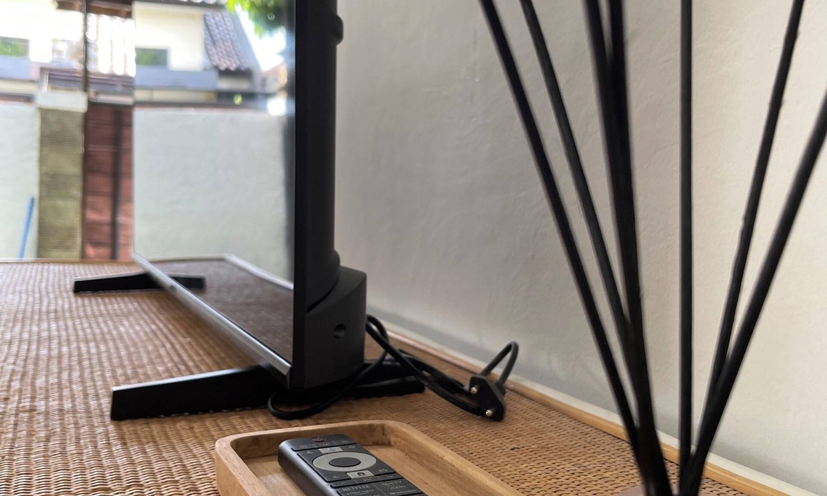 Kerobokan House | A private, charming corner house with 2-air conditioned bedrooms in Kerobokan.