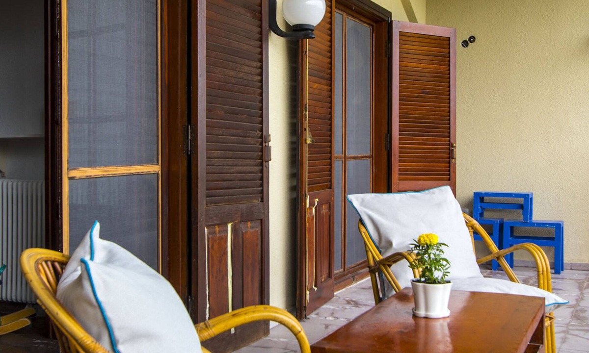 Kriopigi Villa | A private detached villa just five minutes walking distance from the beach
