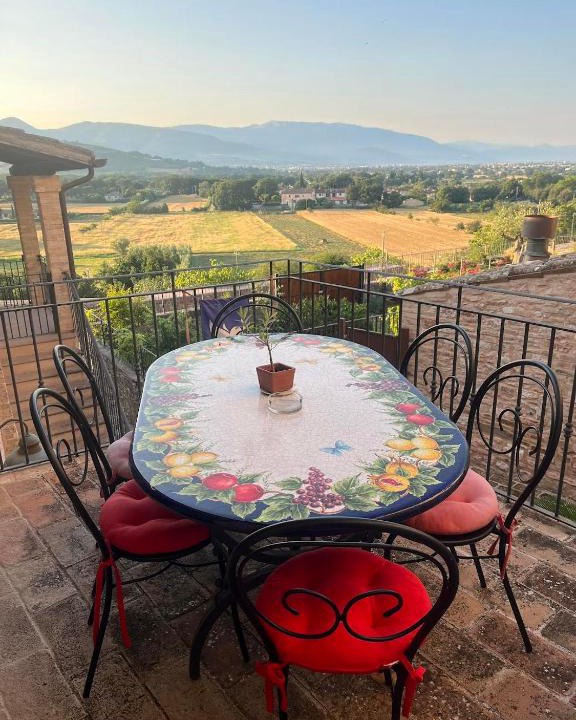 Spello Apartment | A Room With A View-Spello