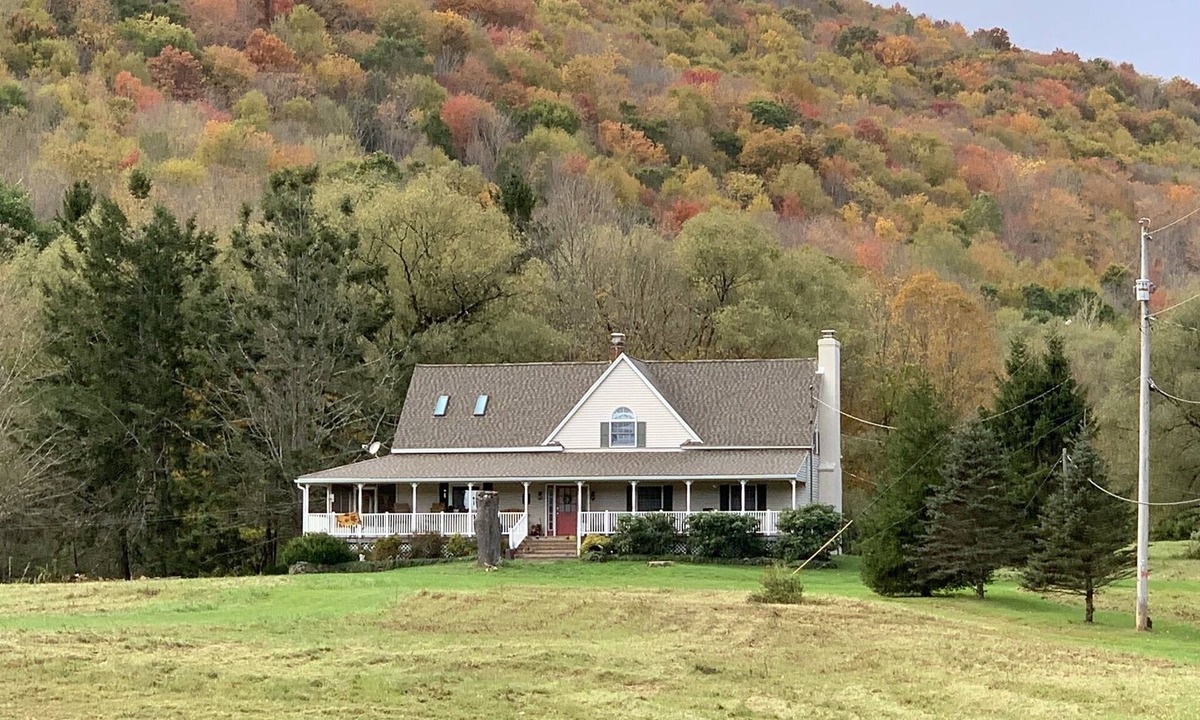 Andes House | A Rustic Retreat at Wolf Hollow Farm