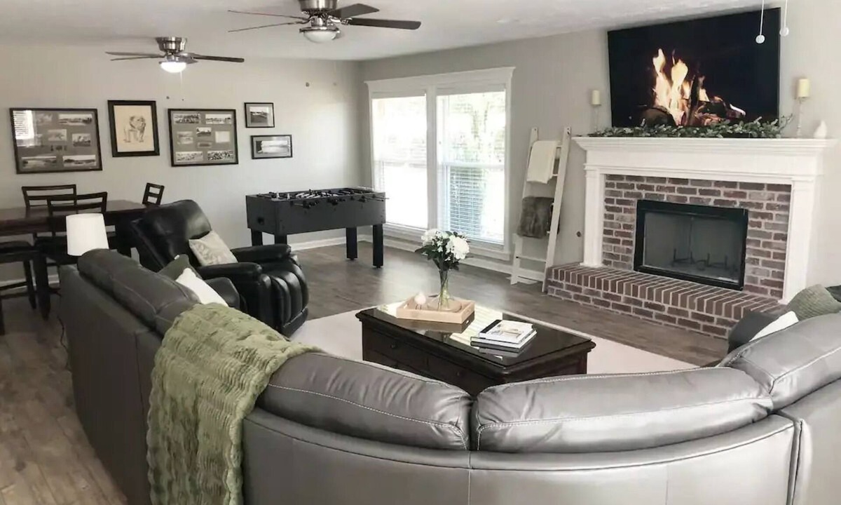 Cataula House | A Safe and private retreat/Red Roof Retreat/Ft. Benning/Callaway/Columbus