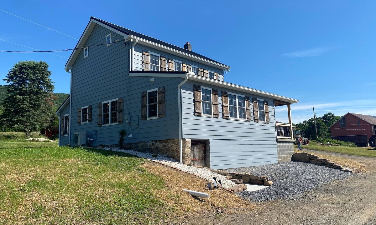 Cedarhurst Other | A secluded organic farm minutes from PA turnpike with AC, WiFi
